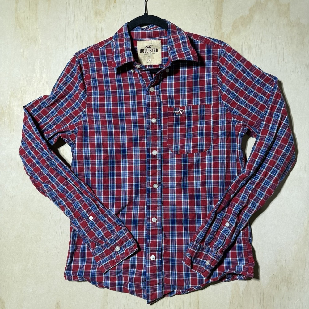 Hollister California Men's Medium Red Blue Plaid Button Down Shirt Long Sleeve